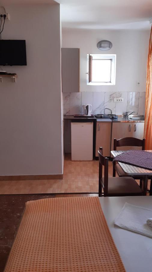 Apartments Idolga Bar Phòng bức ảnh