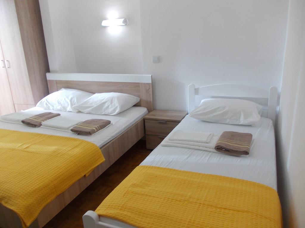 Apartments Idolga Bar Phòng bức ảnh